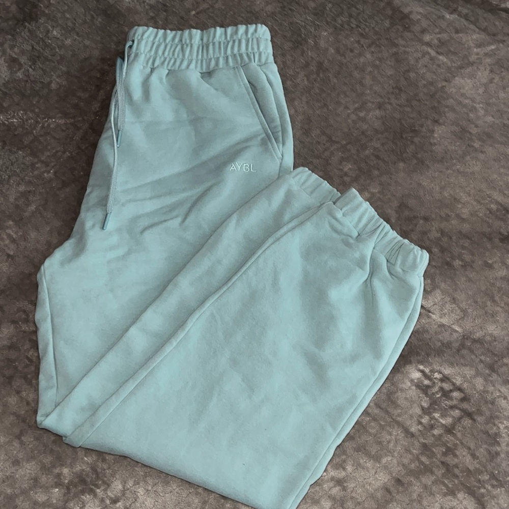 Aybl everyday jogger soft sage